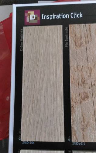 Choix des sols en lames PVC Plombantes suite à une visite chez un autre clients La Maison Des Travaux