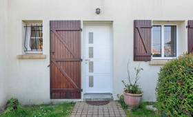 Vue d' ensemble de l' entrée rénovée COSNE SUR LOIRE