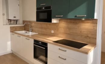 Cuisine entièrement rénovée dans un appartement à Saint-Brieuc – aménagement moderne et fonctionnel