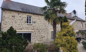 Mise en avant de la pierre authentique de la maison