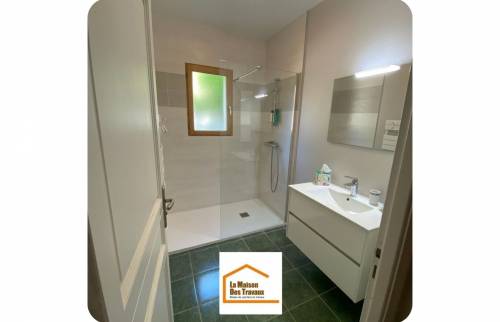 Rénovation d'une salle de bain à Saint Planchers (50400) !