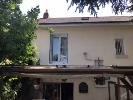 Maison avant travaux de rénovation de toiture - Nantes 44