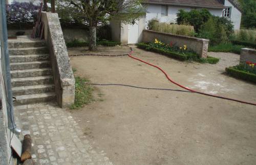 Passage des fourreaux électriques et eau