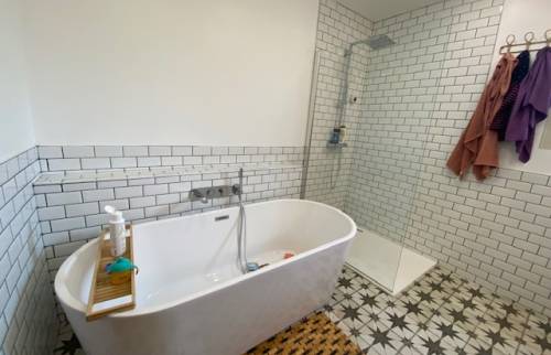 Salle de bain 1