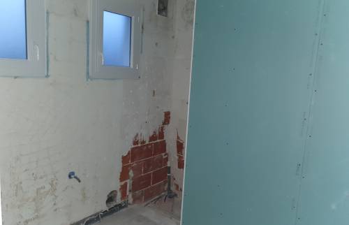 Travaux en Cours de Rénovation de Salle de Bain