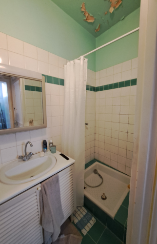 Salle de bain avant rénovation
