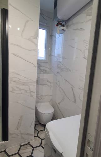 coin WC réaménagé - Versailles