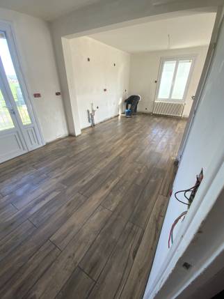 Nouveau revêtement de sol carrelage imitation parquet