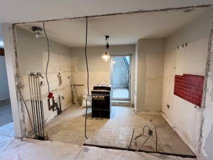 Travaux de cloisonnement entre la cuisine et le séjour - Nantes 44