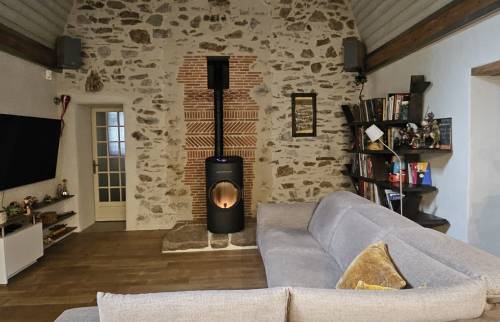 Pose d'un poêle à granulés à Saint-Etienne-de-Montluc (44)