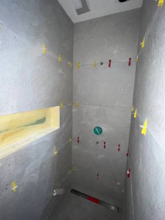 Travaux d'aménagement de salle de bain avec création de douche - Nantes 44000