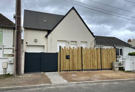 Nouvelle clôture et nouveau portail  (Ouistreham 14150)