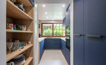 Une cuisine en U pour cette maison de Chilly-Mazarin (91380)