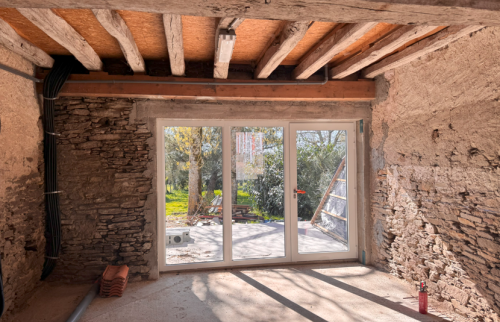 Rénovation d'une bâtisse au sud de Nantes pour créer 5 gîtes