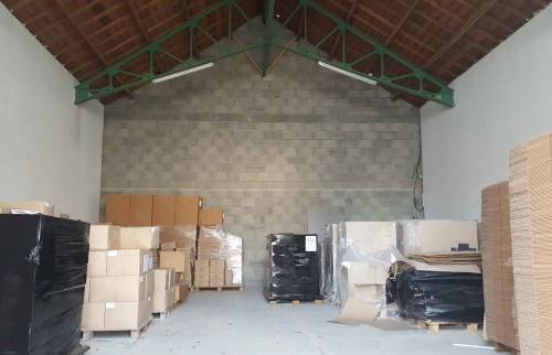 Transformation d'un hangar en commerce et loft proche Saint-Malo