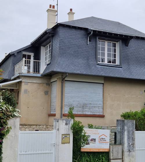 Rénovation couverture ardoise à Fontainebleau 