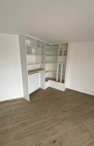 Fabrication et pose d'un meuble sur mesure à Annemasse