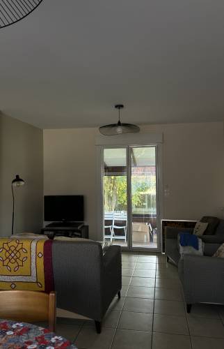 Pièce rénovée après travaux par La Maison Des Travaux Bruz à Chartres-de-Bretagne