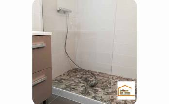 Rénovation d'une salle de bains à Granville (50400)