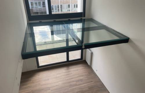 Création mezzanine plancher vitré à Clichy 