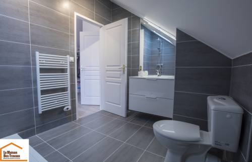 Rénovation d’une salle de bain à Mériel (95630)