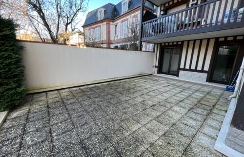 La terrasse avant travaux