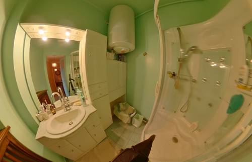 Relooking complet d’une salle de douche en Haute-Savoie