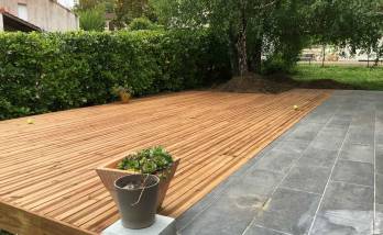 Terrasse couleur zinc et bois cèdre