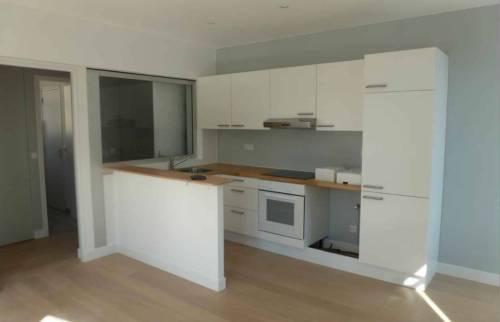Nouvelle cuisine dans appartement rénové - Bouc-Bel-Air (13)
