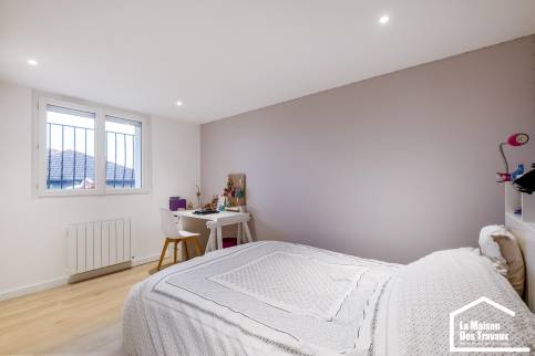 Rénovation complète d'une villa contemporaine sur 2 niveaux, Champagne au Mont D'Or