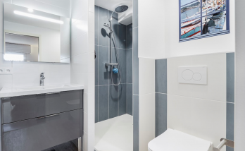 salle de bains moderne à Bischwiller