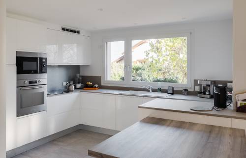 Rénovation de cuisine nouveau revêtement de sol et mises aux normes électricité plomberie - Tillé - 60000 -