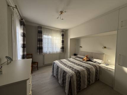 Chambre rénovée (Douvres-la-Délivrande, 14400)