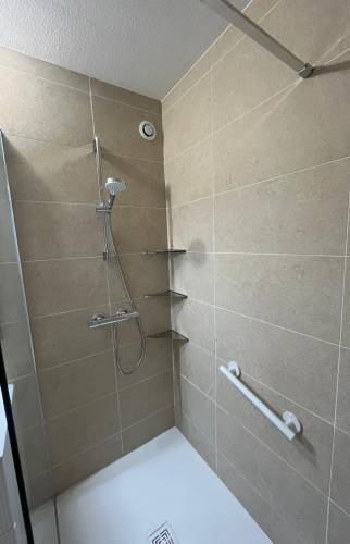 Rénovation d'une salle de bain à Firminy ( 42095 )