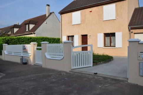 Installation de clôture et portail en PVC - Brie-Comte-Robert 77170