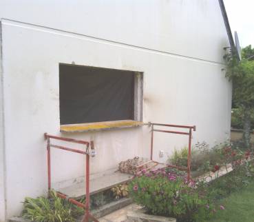 Ouverture du mur porteur en béton banché