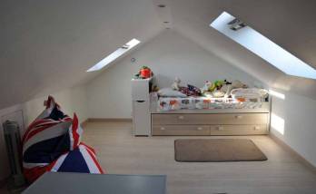 Combles aménagés en chambre d'enfant - Combs-la-Ville 77380