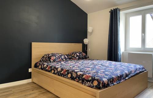 la chambre lumineuse et moderne
