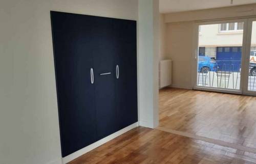 Electroménager dissimulé dans les meubles de cuisine - Locmiquélic (56570)