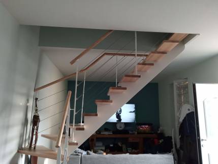 Pose d'un escalier à limon central