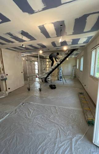 escalier en cours de pose