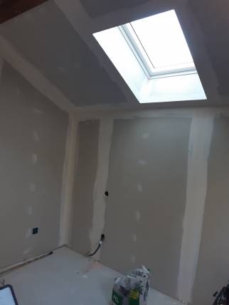 Travaux de plâtrerie dans une nouvelle extension de maison - Priay 01