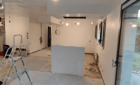 Carnet de chantier d'une rénovation de maison à Bourgoin Jallieu : installation de cuisine
