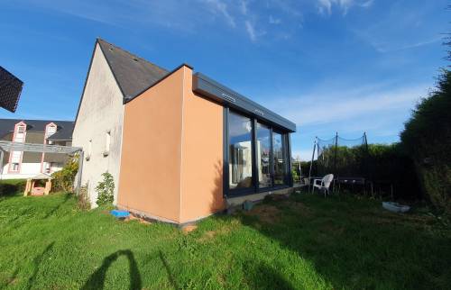 Véranda terminée : résultat final de l'extension maison lumineuse