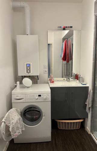 Salle d’eau avant rénovation à Bruz