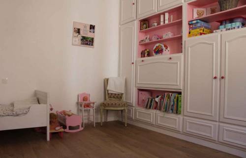 Comment rénover les sols d'une maison à Pau ?
