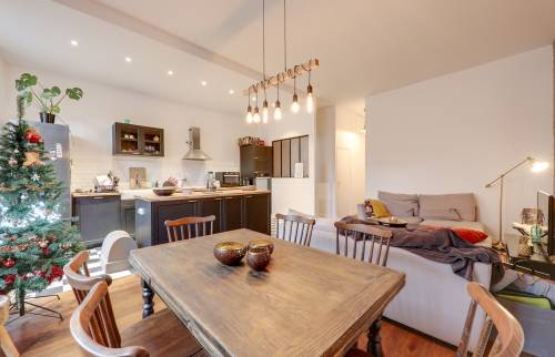 Rénovation complète d’un grand appartement dans un style urbain,  Neuville Sur Saone