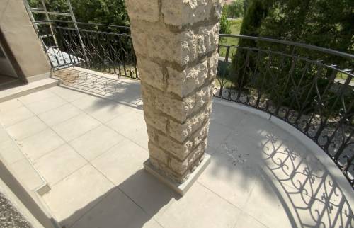 Terrasse aprés les travaux de ravalement de façade La Maison Des Travaux Ales