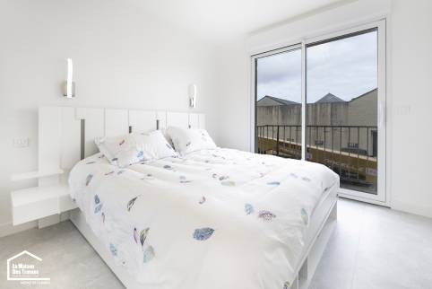 Chambre spacieuse et claire