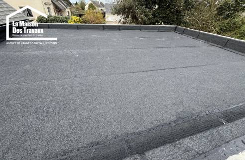 Construction garage toit plat 